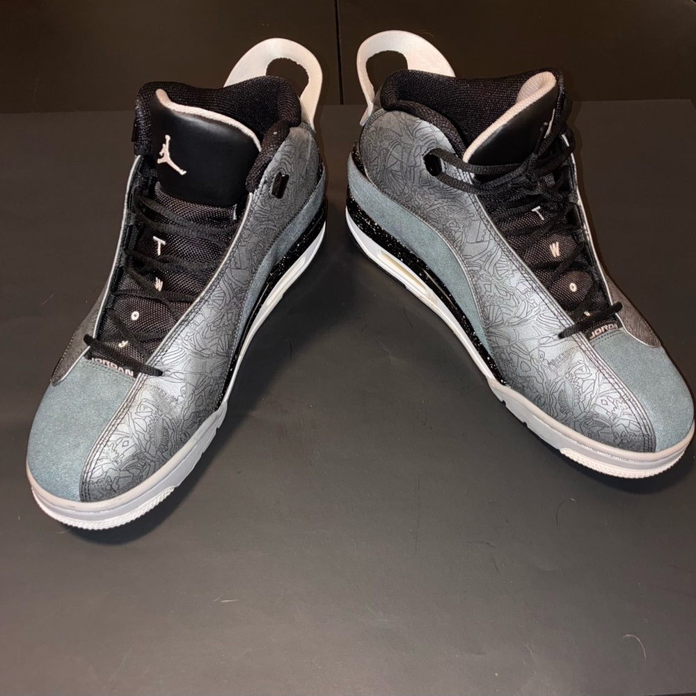 Jordan Dub-Zero in Classic Charcoal